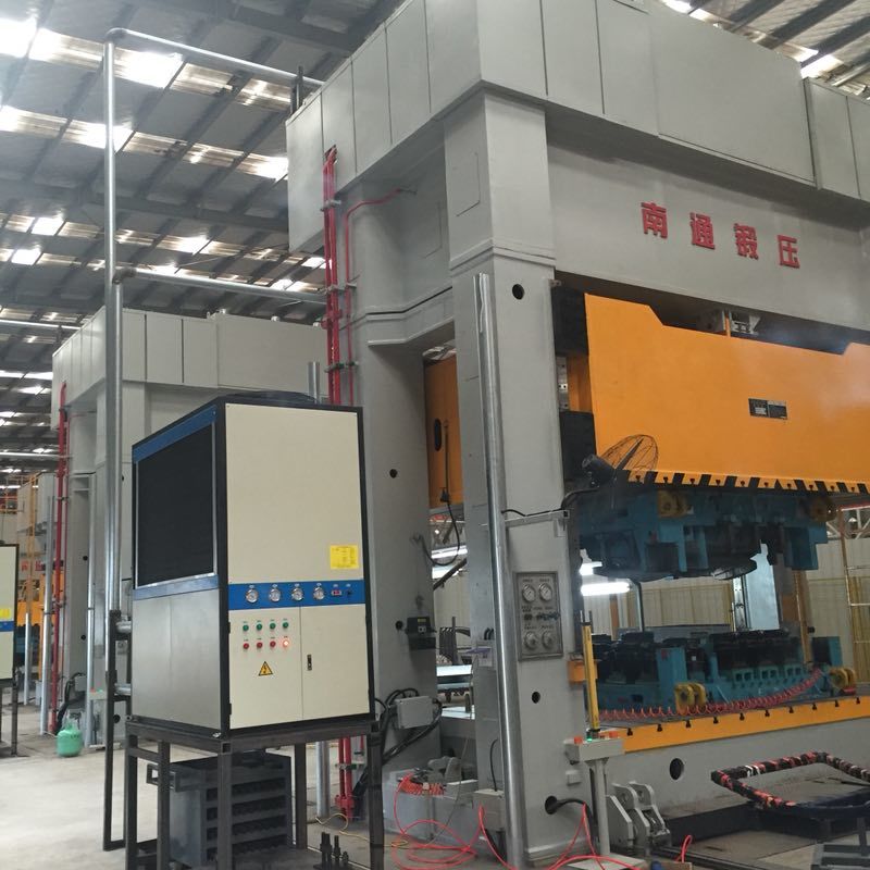 油冷機(jī)的制冷控制技術(shù)，你選對(duì)了機(jī)型嗎？