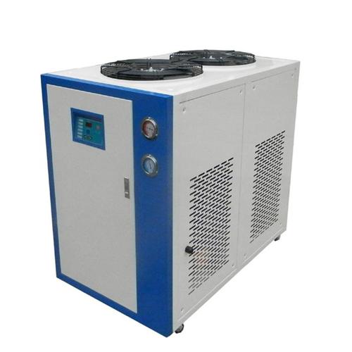 冷油機(jī)未來的五大發(fā)展趨勢(shì)預(yù)測(cè) 冷油機(jī)未來的五大發(fā)展趨勢(shì)預(yù)測(cè)