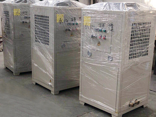 油冷機(jī)廠家關(guān)鍵部件分析 油冷機(jī)廠家關(guān)鍵部件分析