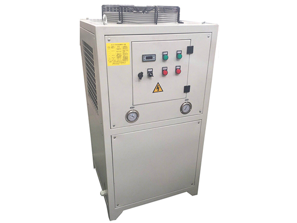 工業(yè)油冷機如何避免問題的發(fā)生 工業(yè)油冷機如何避免問題的發(fā)生